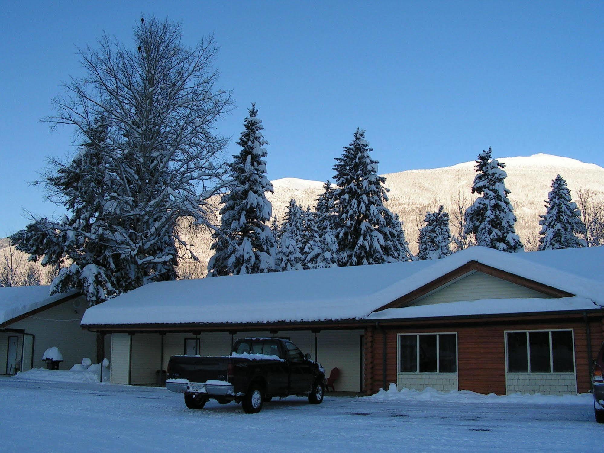 Bell Mountain Motel Mcbride Exterior foto